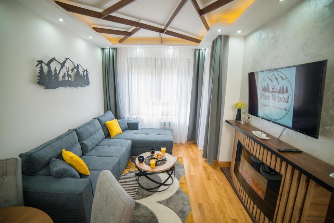 Pinewood Apartment